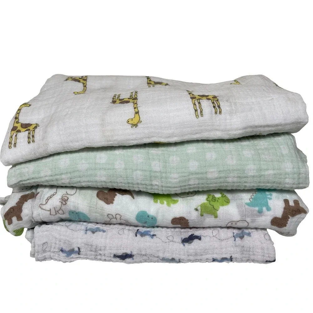 Luvable Friends Cloud Island Muslin Swaddle Blankets 4 Giraffe Dinosaur Planes